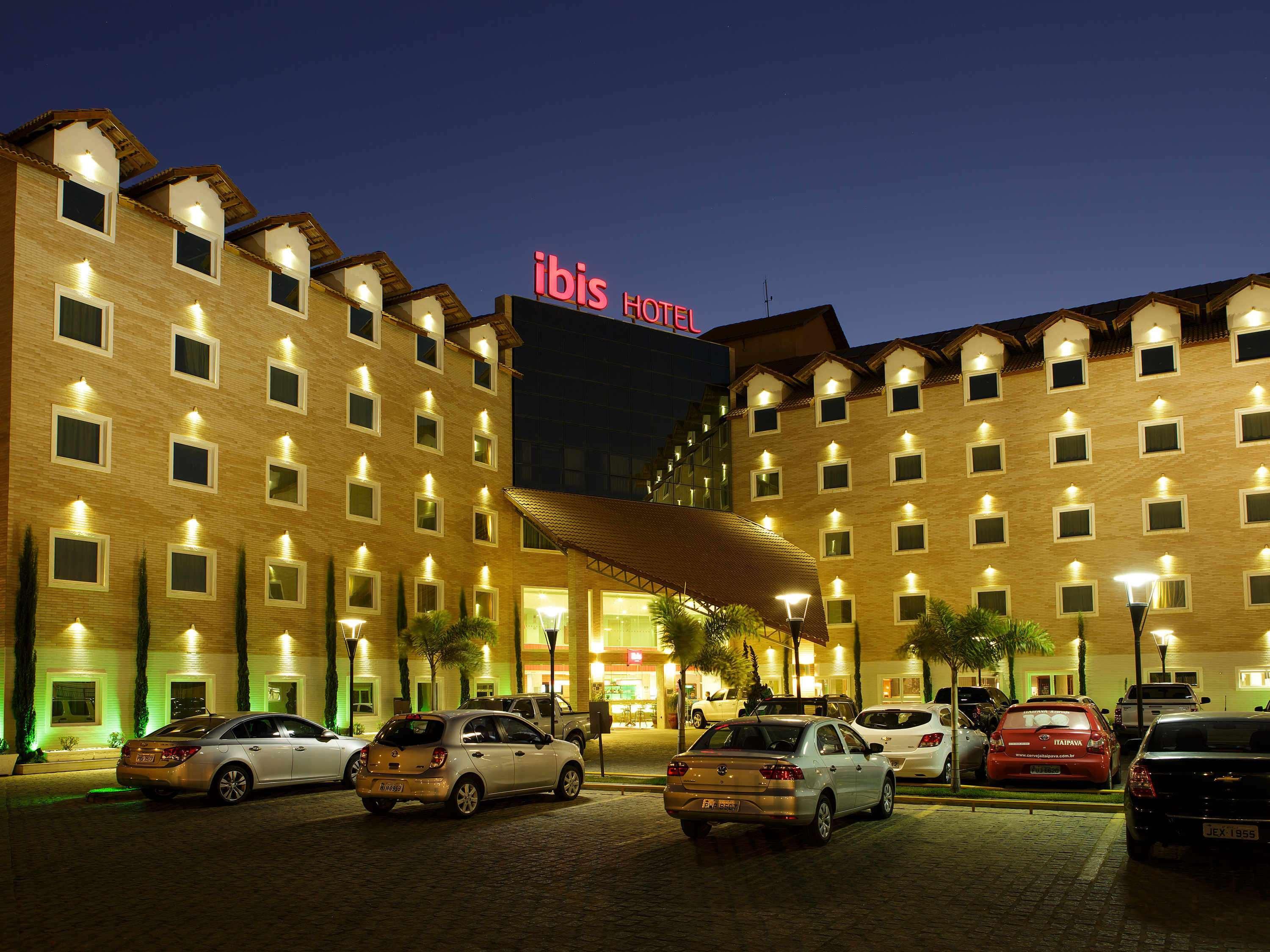 מלון Ibis ויטוריה דה קונקיסטה מראה חיצוני תמונה